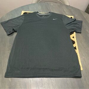 Nike Men T-Shirt Large Dark Grey Dri-Fit Running Swoosh Short Sleeve Logo EUC